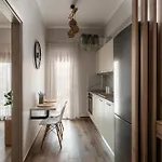 Apartman Jo And Chris House *
