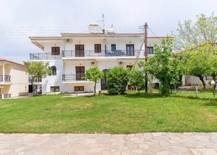 Jo And Chris House דירה ניקיטי