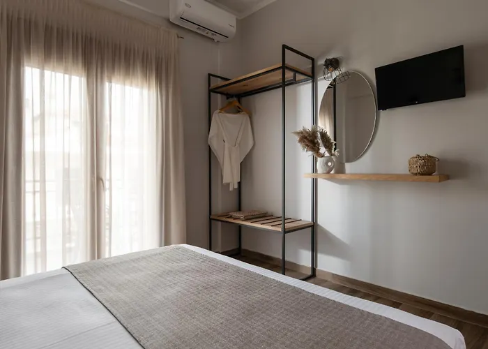 Jo And Chris House * Nikiti (Sithonia)