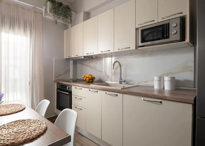 Jo And Chris House * Nikiti (Sithonia)