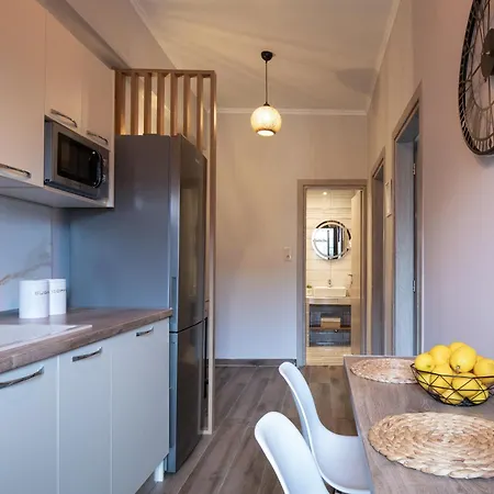 Jo And Chris House * Nikiti (Sithonia)